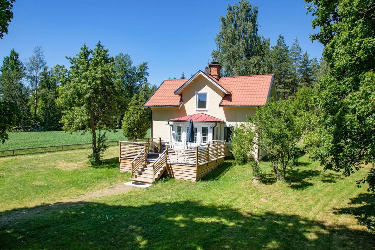 Welcome To Vimmerby Where You Live Close To Nature In A Quiet Environment But Still Close To Astrid Lindgren'S World Villa Екстериор снимка